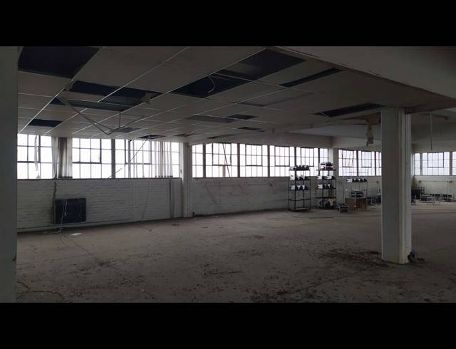 780M² WAREHOUSE TO LET IN EPPING INDUSTRIAL